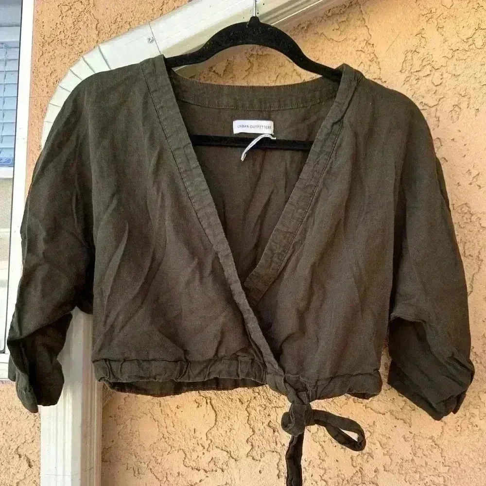 Urban Outfitters Crop Top Womens Medium Olive Green Linen Tie Front